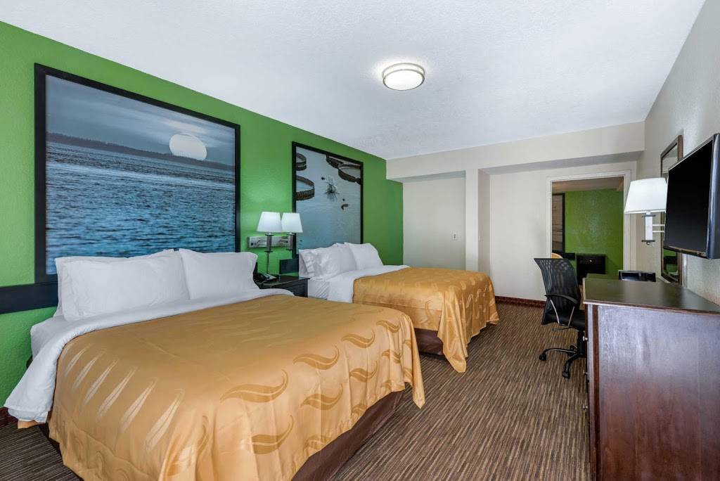 Quality Inn Daytona Beach Oceanfront | 700 N Atlantic Ave, Daytona Beach, FL 32118 | Phone: (386) 262-1102