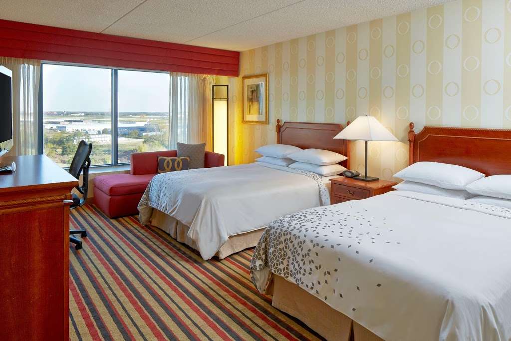 Renaissance Philadelphia Airport Hotel | 500 Stevens Dr, Philadelphia, PA 19113, USA | Phone: (610) 521-5900