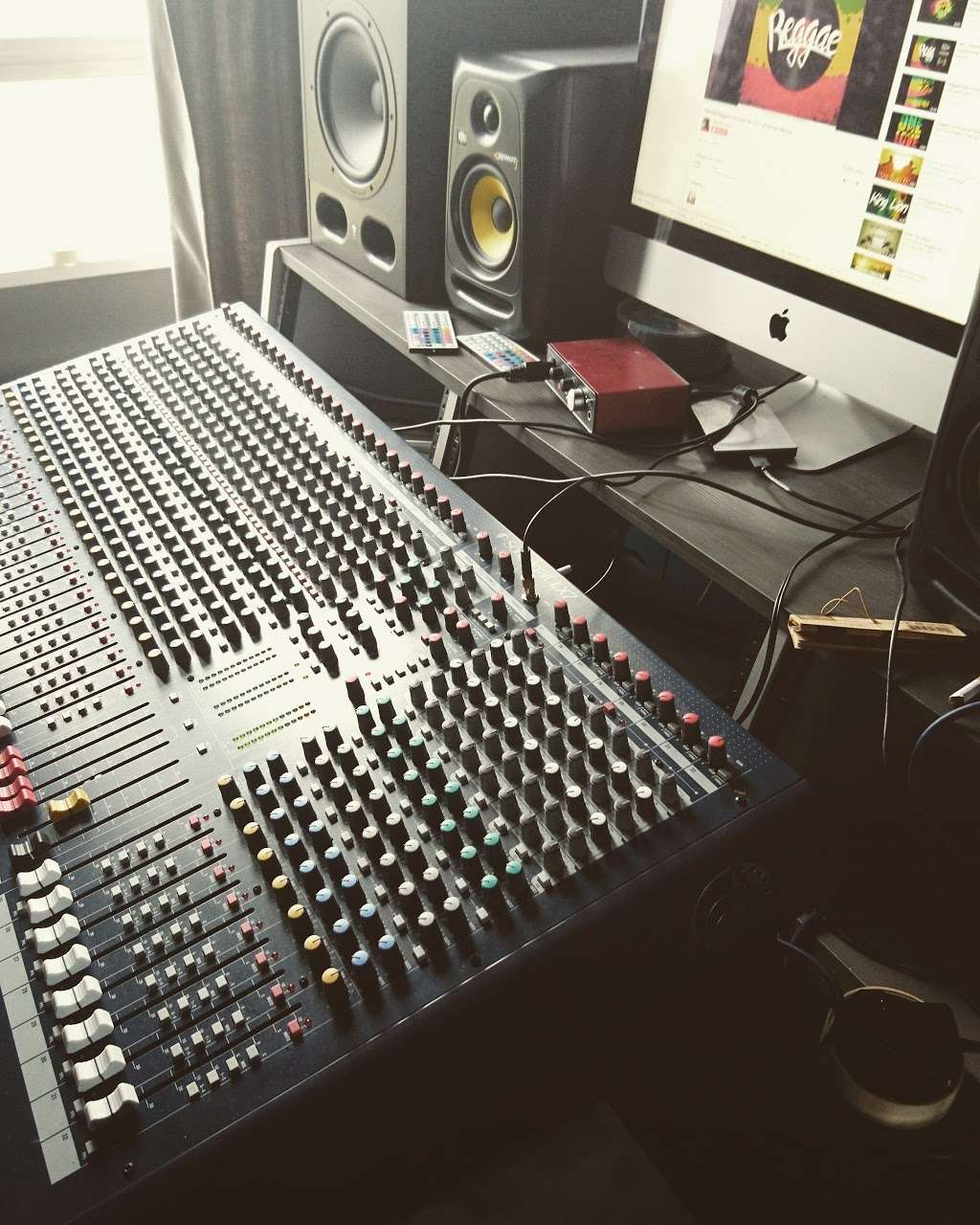 Take notez Studios | Ness Rd, Dartford, Erith DA8, Ness Rd, Dartford, Erith DA8, 1 Ness Road, Dartford DA8 Ness Rd, Dartford, Erith DA8 2LB, UK | Phone: 07539 041312