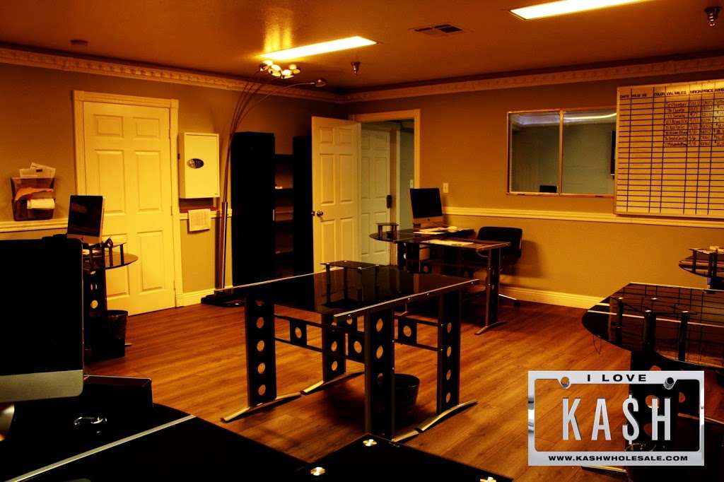 KASH Wholesale | 2300 S Reservoir St Unit 402, Pomona, CA 91766 | Phone: (909) 464-0009