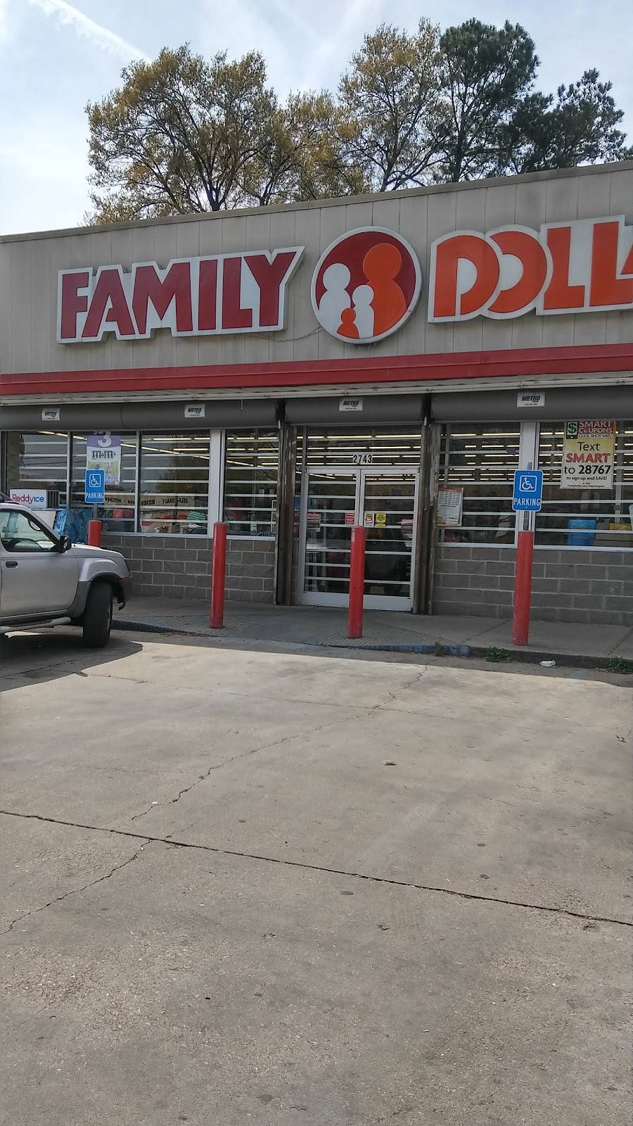 Family Dollar | 2743 N Watkins St, Memphis, TN 38127, USA | Phone: (901) 450-6037