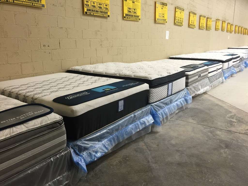 American Freight Furniture and Mattress | 2964 W Wheatland Rd, Dallas, TX 75237, USA | Phone: (972) 283-8888