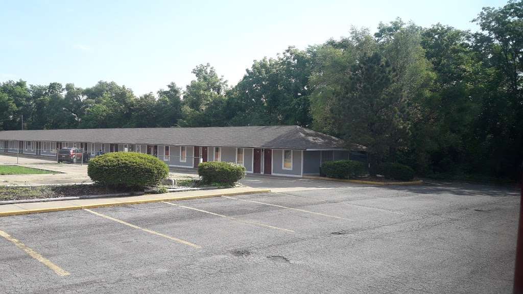 Super Budget Inn | 15014 E US Hwy 40, Kansas City, MO 64136, USA | Phone: (816) 373-7500