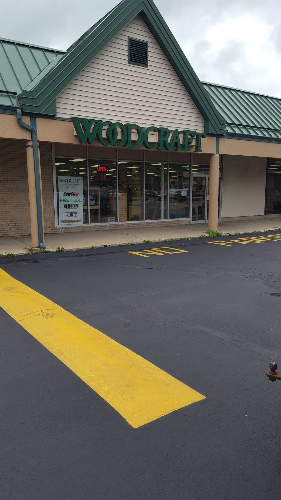 Woodcraft of Milwaukee | 14115 W Greenfield Ave, New Berlin, WI 53151 | Phone: (262) 785-6770