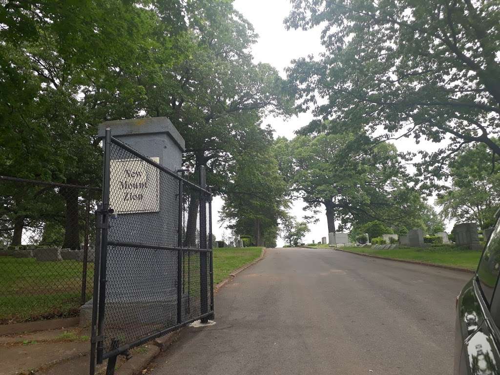 Hillside Cemetery | 742 Rutherford Ave, Lyndhurst, NJ 07071, USA | Phone: (201) 438-1612