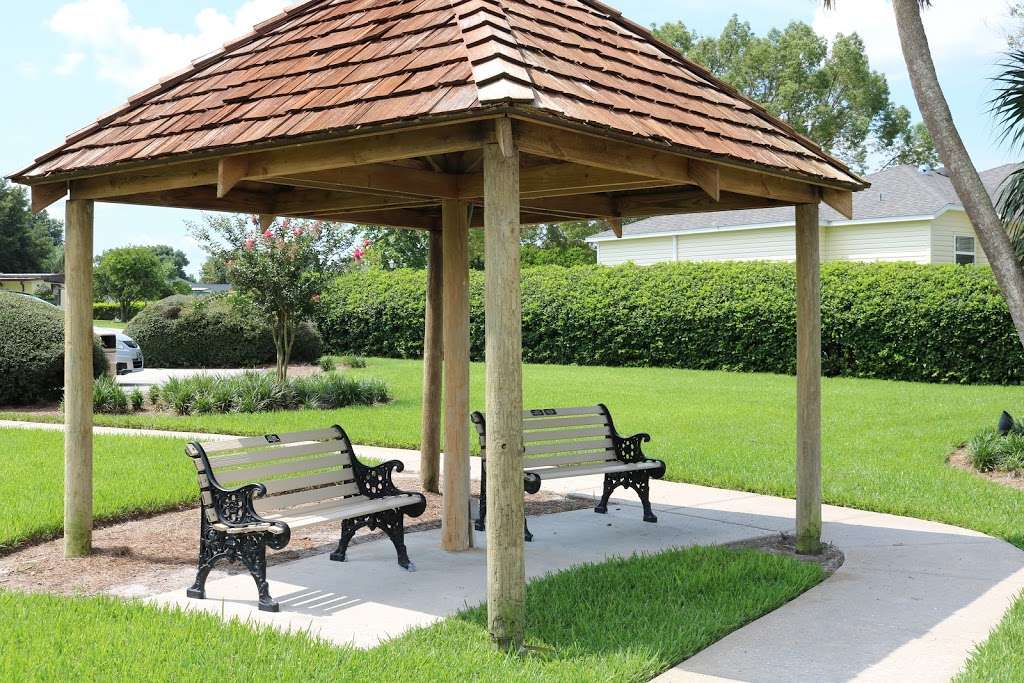 Boone Park | 839 Silver Oak Ave, Lady Lake, FL 32159, USA | Phone: (352) 753-0637