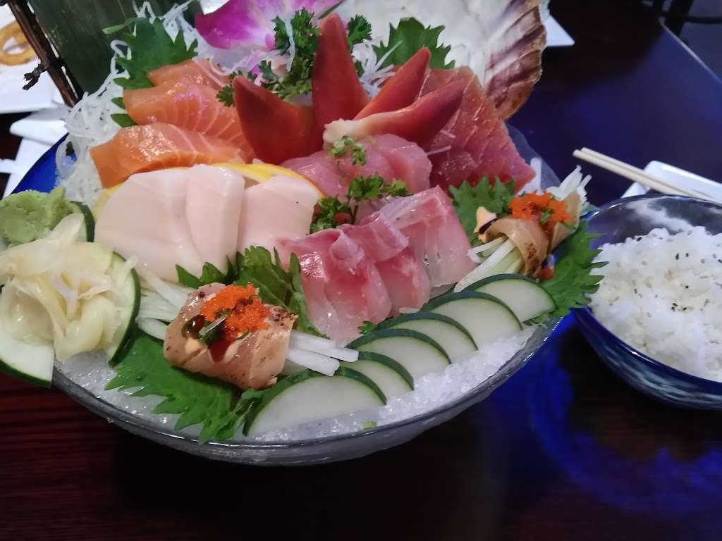 Sakura Hibachi & Sushi | 829 W Baltimore Pike, West Grove, PA 19390, USA | Phone: (610) 869-5588