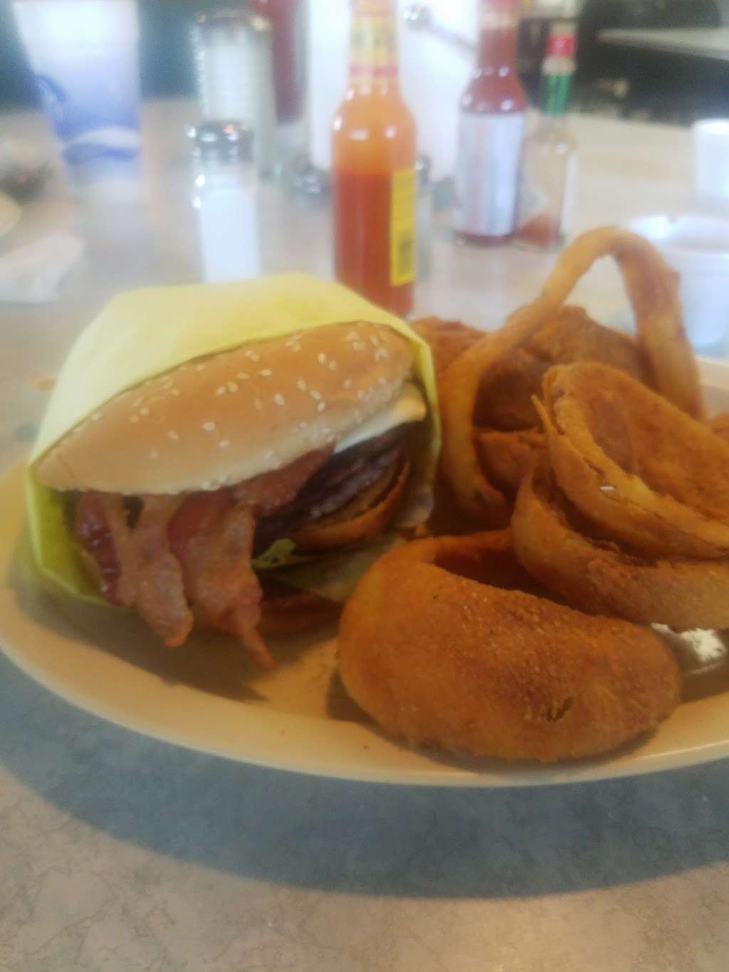 Terrys Burgers | 6709 Carnelian St, Alta Loma, CA 91701 | Phone: (909) 481-9188