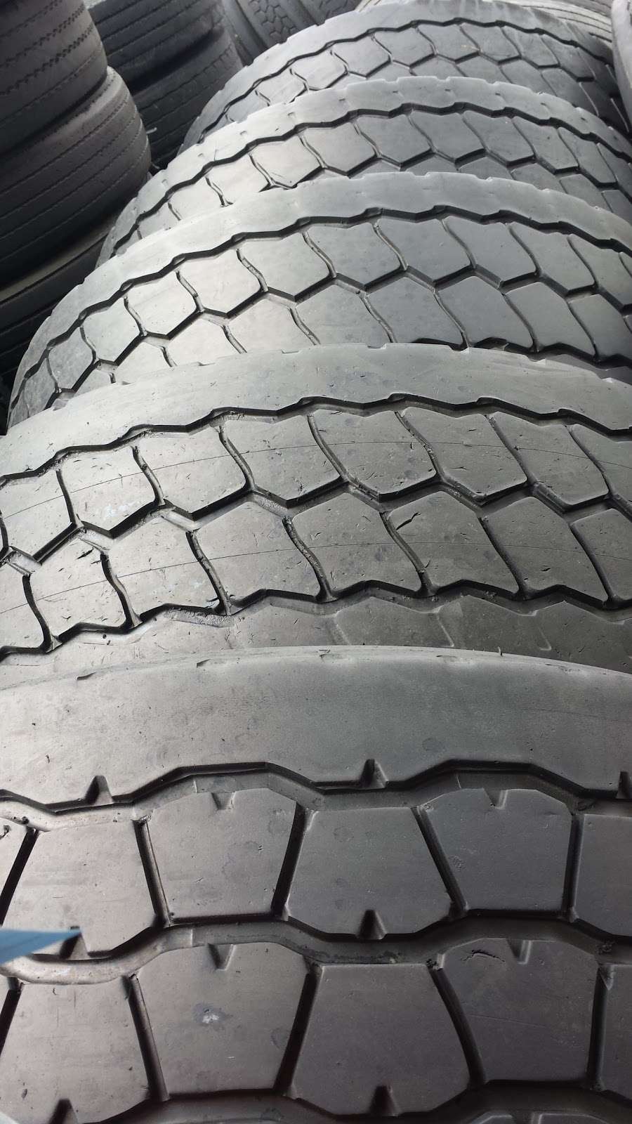 Singular Tire Sales - Location 3 | 14258 Valley Blvd, Fontana, CA 92335, USA | Phone: (909) 355-3613