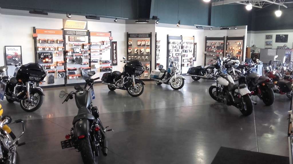 Manns Harley-Davidson | 3250 Market Pl Dr, Edinburgh, IN 46124, USA | Phone: (812) 526-3485