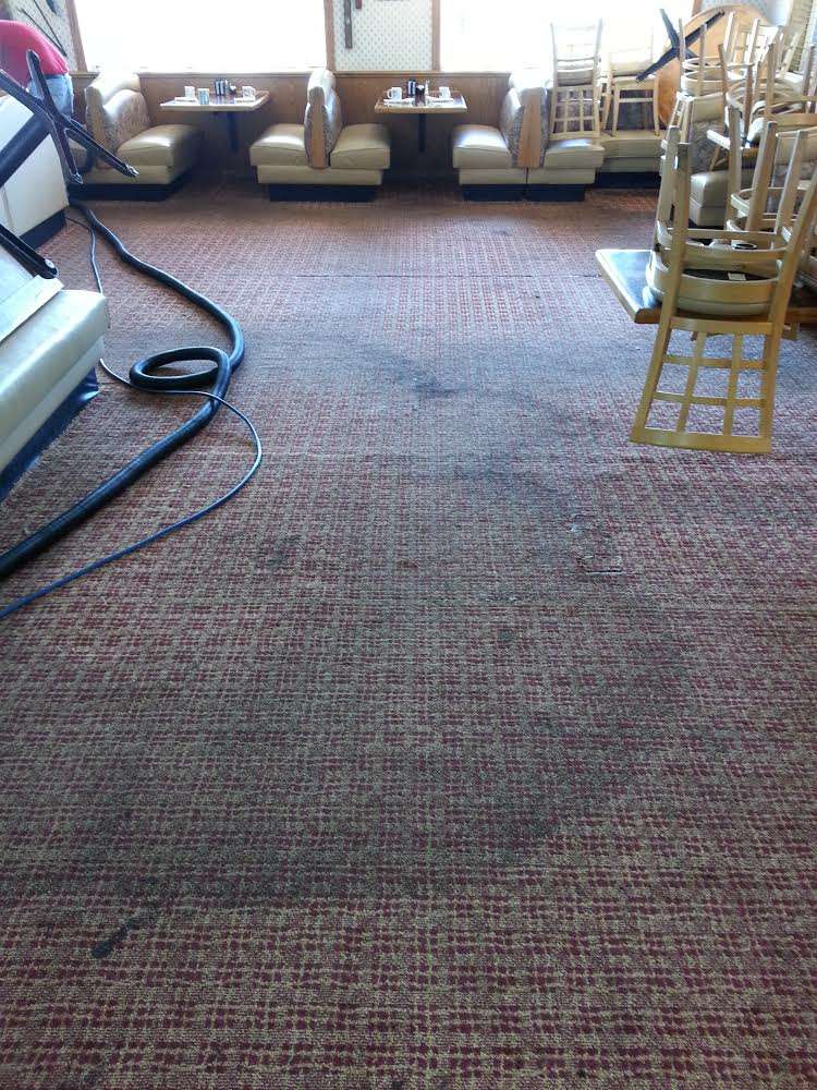 Carpet Cleaning Group | 4249 W Diversey Ave, Chicago, IL 60639 | Phone: (773) 570-4224