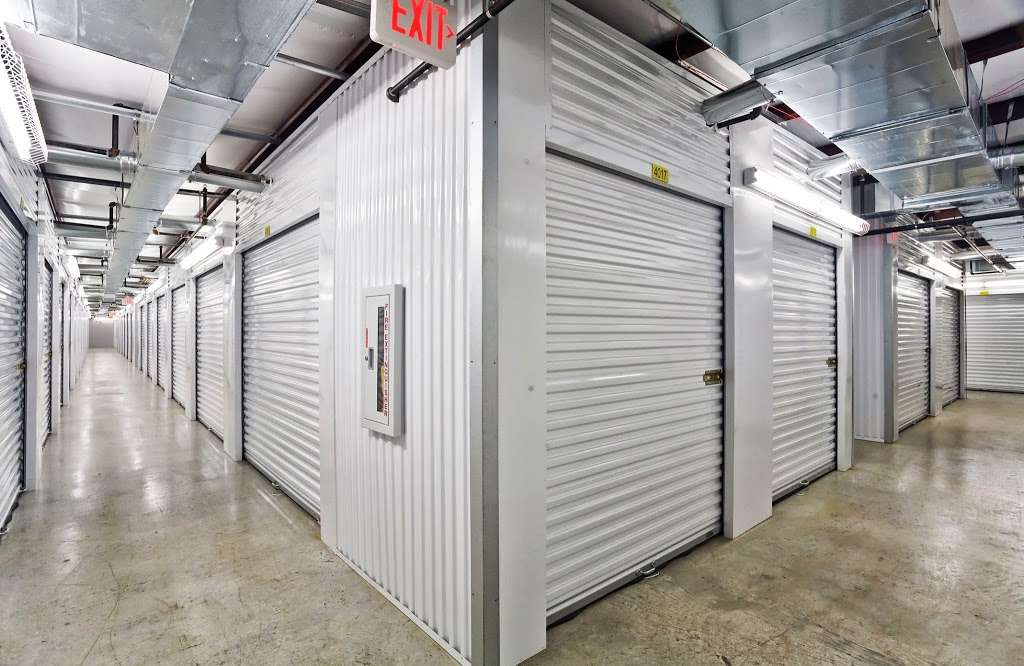 Storage Choice - Westover Park | 141 Maple Leaf St, League City, TX 77573, USA | Phone: (281) 316-0000