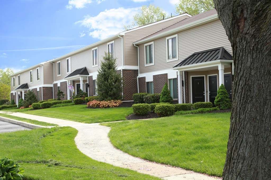 Millers Crossing | 100 Country View Ln, Millersville, PA 17551, USA | Phone: (717) 268-9540