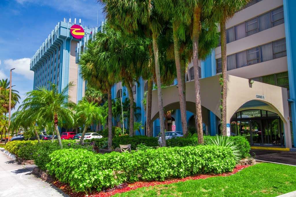 Clarion Inn & Suites Miami Airport | 5301 NW 36th St, Miami Springs, FL 33166, USA | Phone: (305) 871-6000