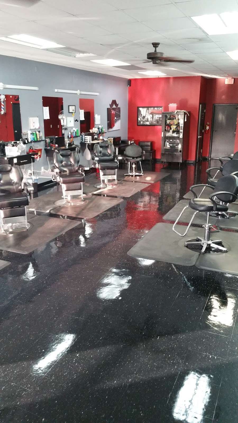 Reflections Barber Shop | 1409 Simpson Rd, Kissimmee, FL 34744, USA | Phone: (407) 201-6940