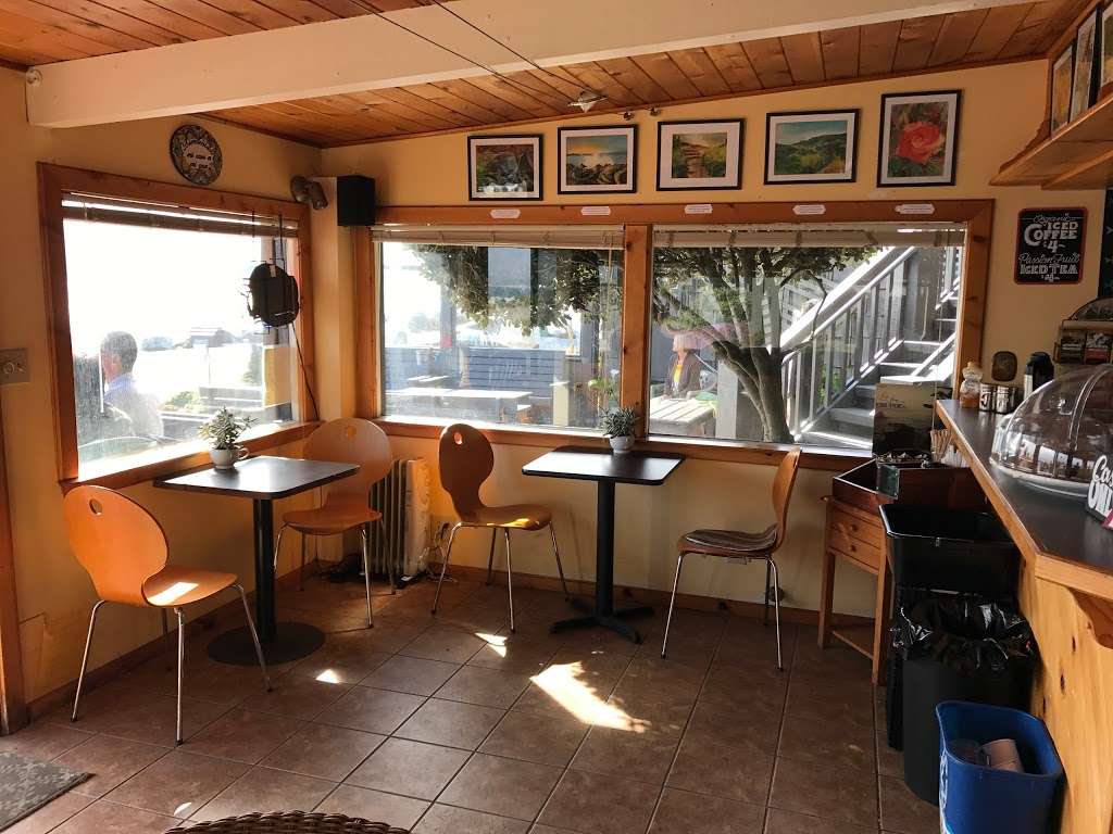 Ebb Tide Cafe | 311 Mirada Rd, Half Moon Bay, CA 94019, USA | Phone: (650) 726-4143