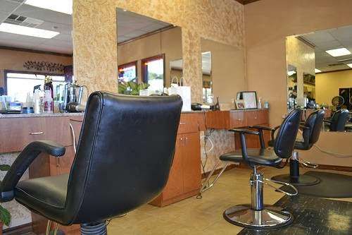 Nuevo Look Salon | 2831 W Grauwyler Rd, Irving, TX 75061, USA | Phone: (972) 790-2379