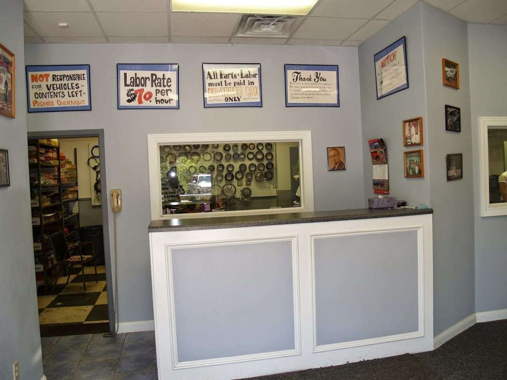 Academy Transmissions LLC | 250 Monhagen Ave, Middletown, NY 10940, USA | Phone: (845) 343-3310