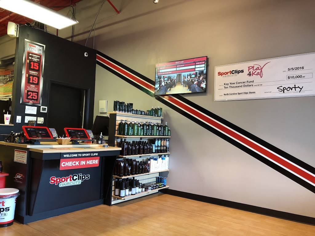 Sport Clips Haircuts of Crossroads Plaza | 422 Crossroads Blvd, Cary, NC 27511, USA | Phone: (919) 851-0199