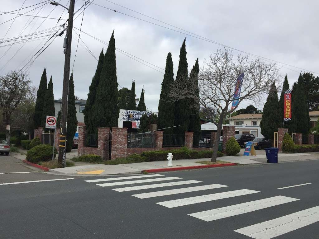 15 Minute Smog Test and Oil Change | 2598 Sacramento St, Berkeley, CA 94702, USA | Phone: (510) 849-1300