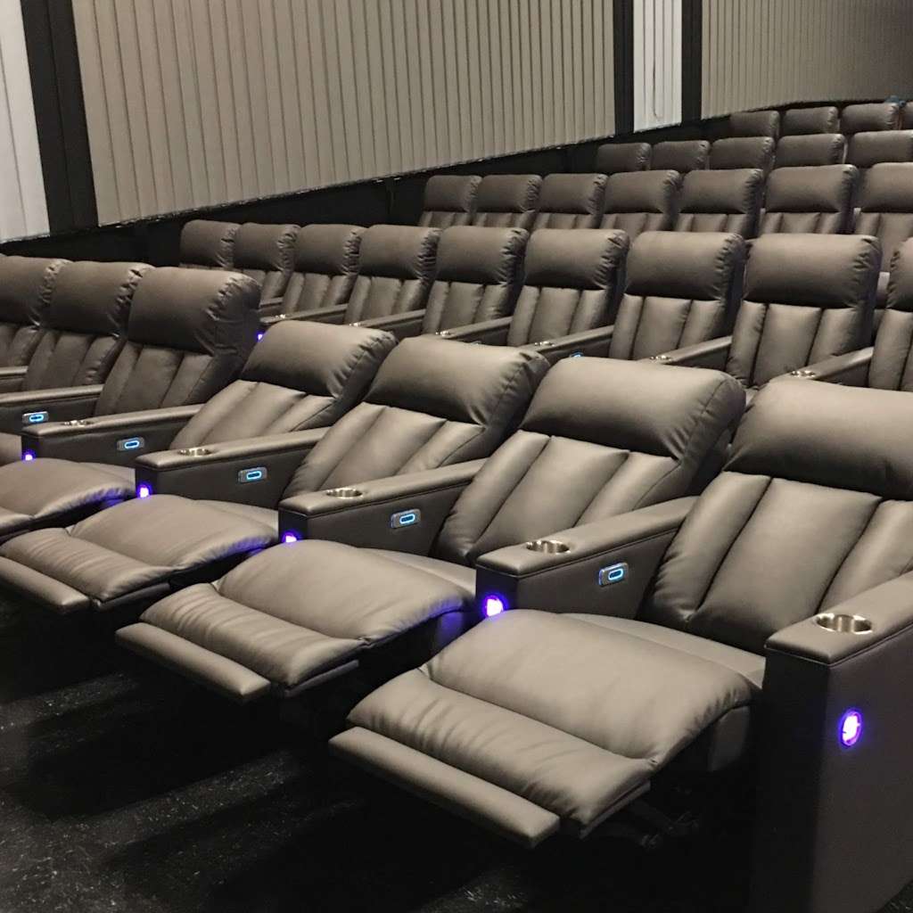 Flagship Cinemas | 111 Hulst Dr, Matamoras, PA 18336 | Phone: (570) 491-2903