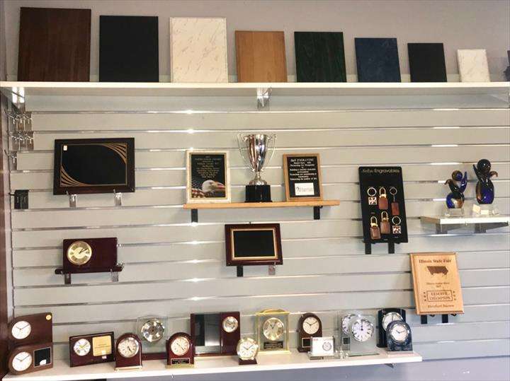 B And R Trophies | 5825 W 300 N, Greenfield, IN 46140, USA | Phone: (317) 894-3599