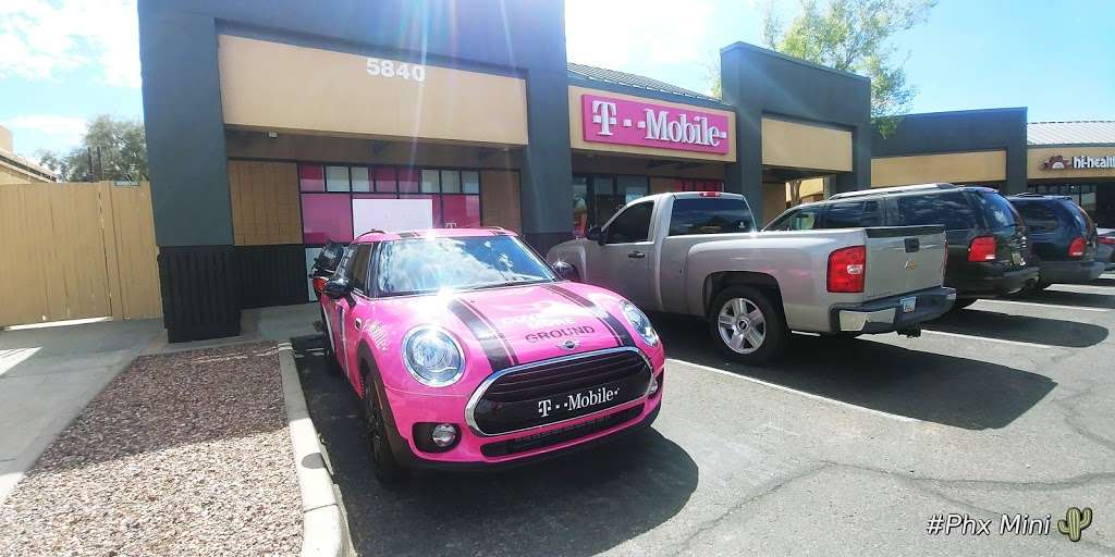 T-Mobile | 5840 W Bell Rd, Glendale, AZ 85308, USA | Phone: (602) 843-3059