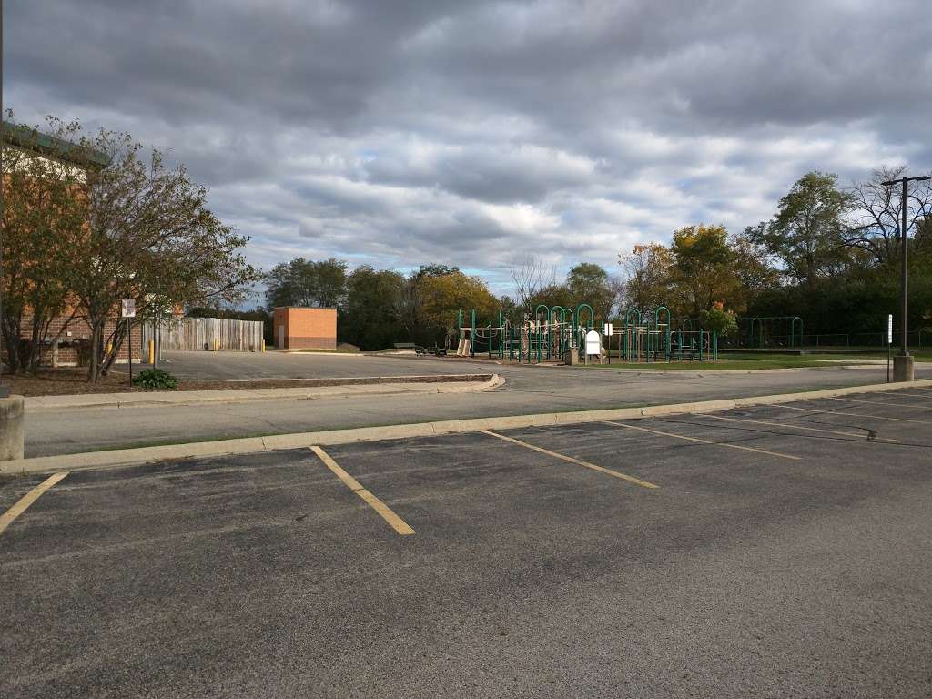 North Barrington Elementary School | 24175 N Grandview Dr, North Barrington, IL 60010, USA | Phone: (847) 381-4340