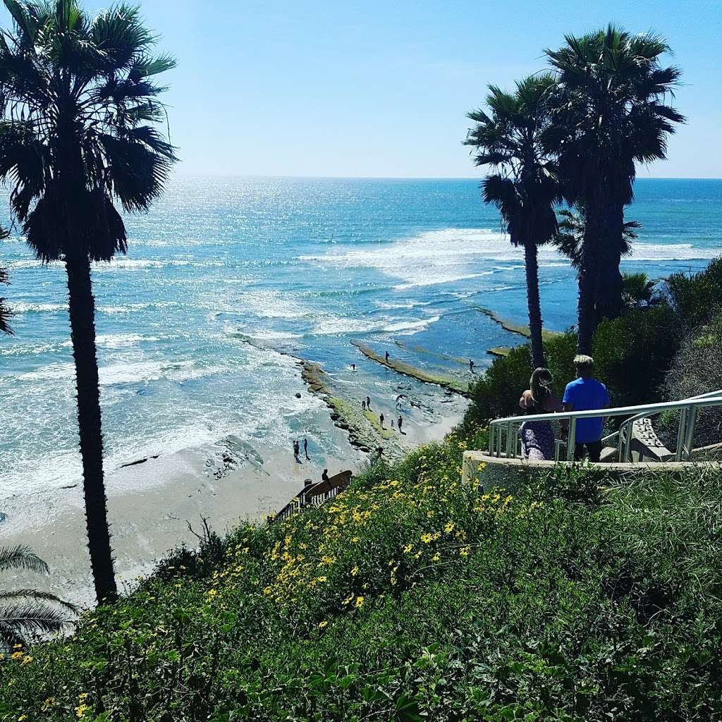 Swamis Seaside Park | Encinitas, CA 92024, USA