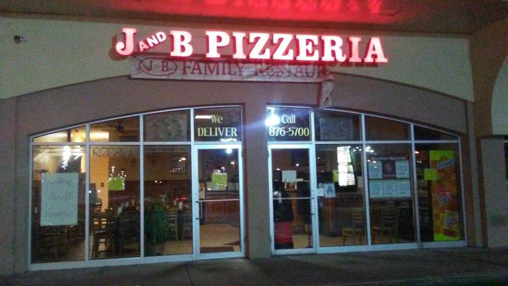 J & B Pizzeria Restaurant | 2220 Forest Ave #4, Staten Island, NY 10303, USA | Phone: (718) 876-5700