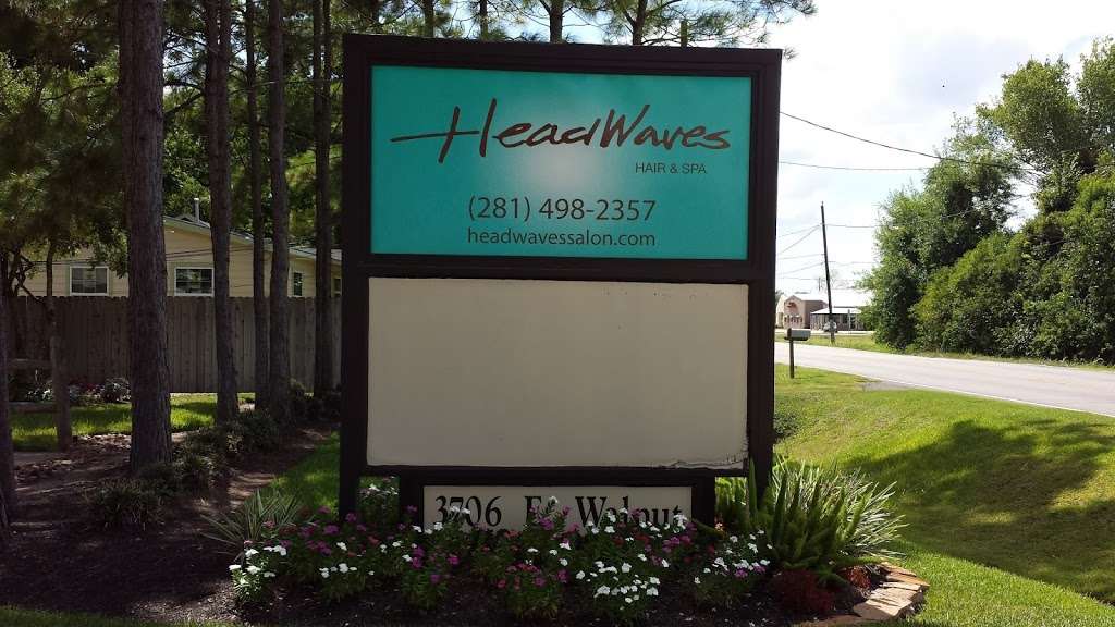 Travis Evans at Head Waves | 3706 E Walnut St, Pearland, TX 77581 | Phone: (910) 670-0692