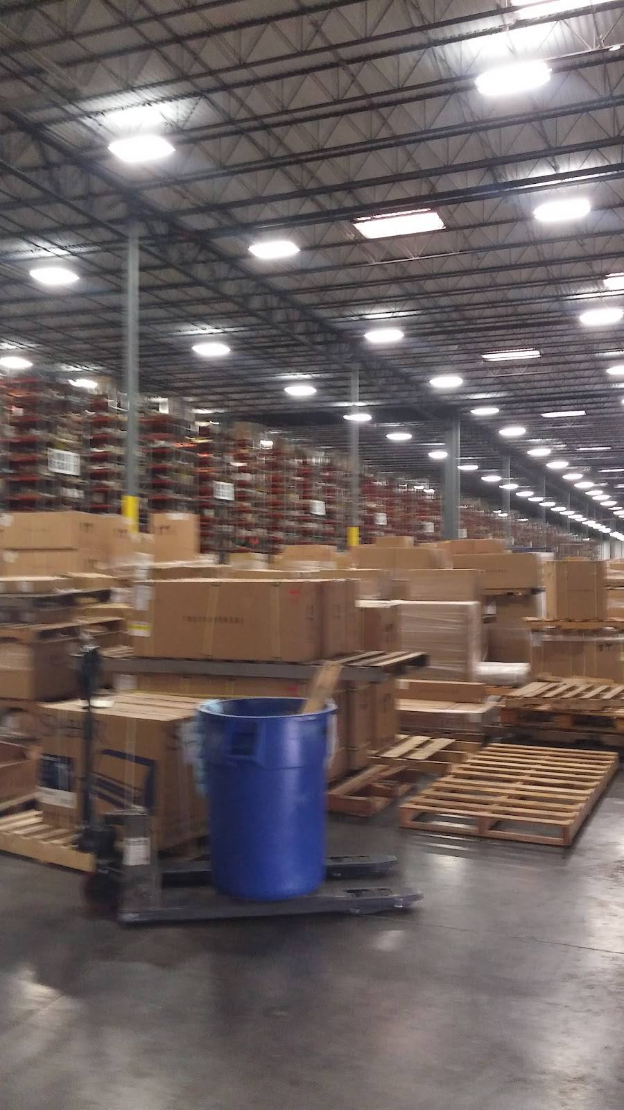 Vistar Distribution Center - Dallas/Fort Worth | 4905 New York Ave, Arlington, TX 76018, USA | Phone: (682) 323-3880