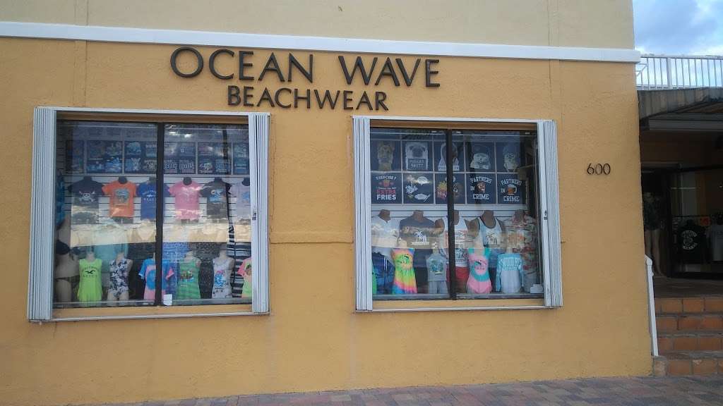 Ocean Wave | 600 N Surf Rd, Hollywood, FL 33019, USA | Phone: (954) 922-2427