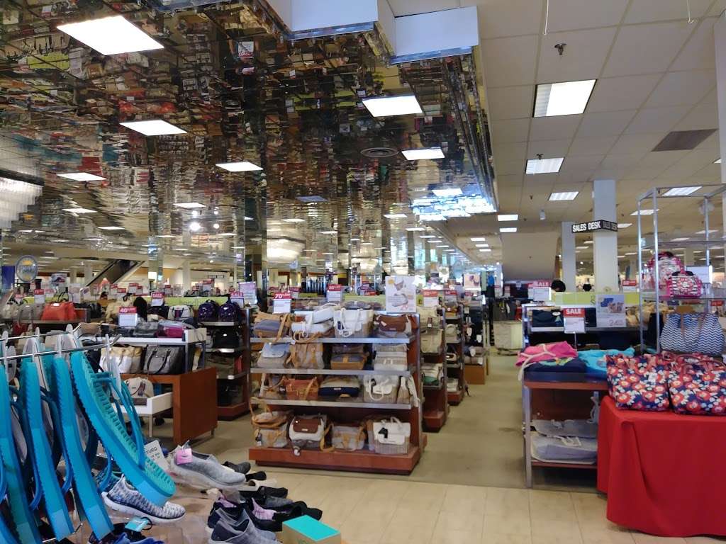 Boscovs | 4737 Concord Pike, Wilmington, DE 19803, USA | Phone: (302) 478-6800