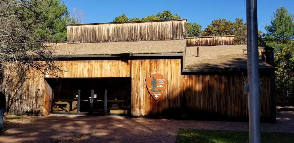 Minute Man Visitor Center | 250 N Great Rd, Lincoln, MA 01773, USA | Phone: (978) 369-6993