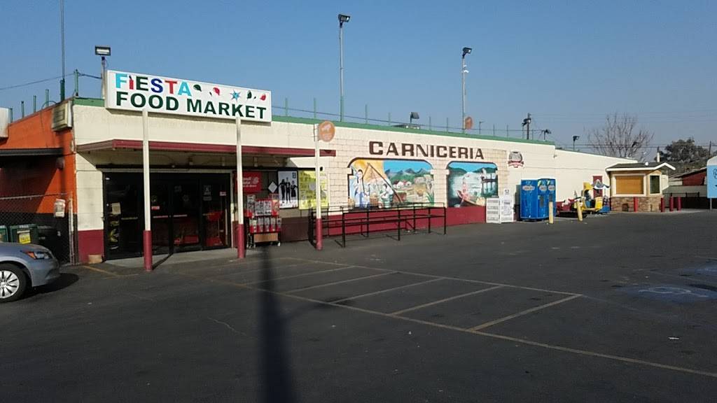 Fiesta Food Market | 1400 Padre St, Bakersfield, CA 93307, USA | Phone: (661) 831-0338