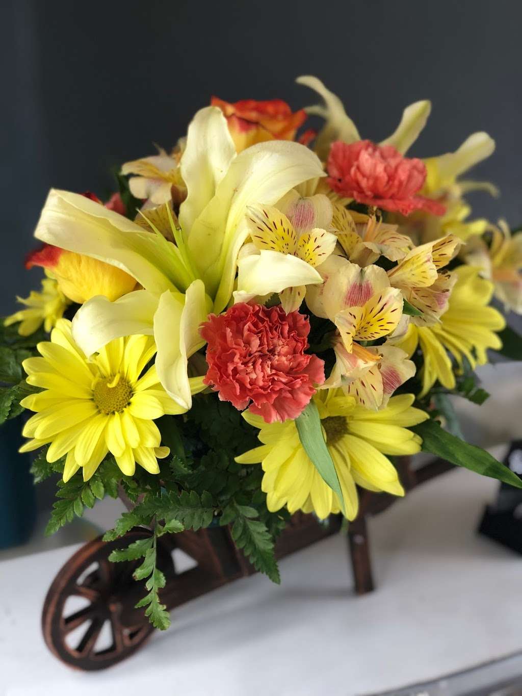 Humble Flower Shop | 313 E Main St, Humble, TX 77338 | Phone: (281) 446-3035