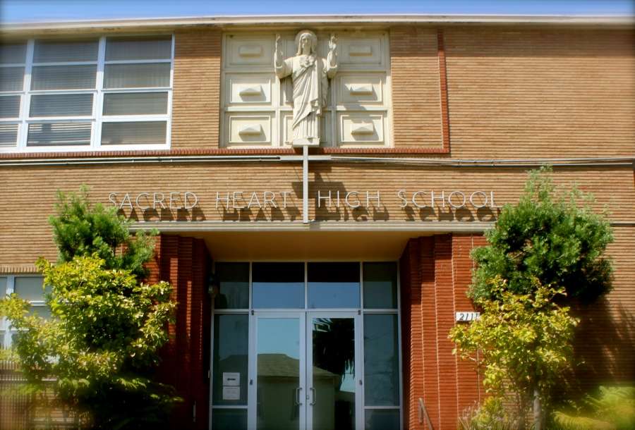 Sacred Heart High School | 2111 Griffin Ave, Los Angeles, CA 90031, USA | Phone: (323) 225-2209