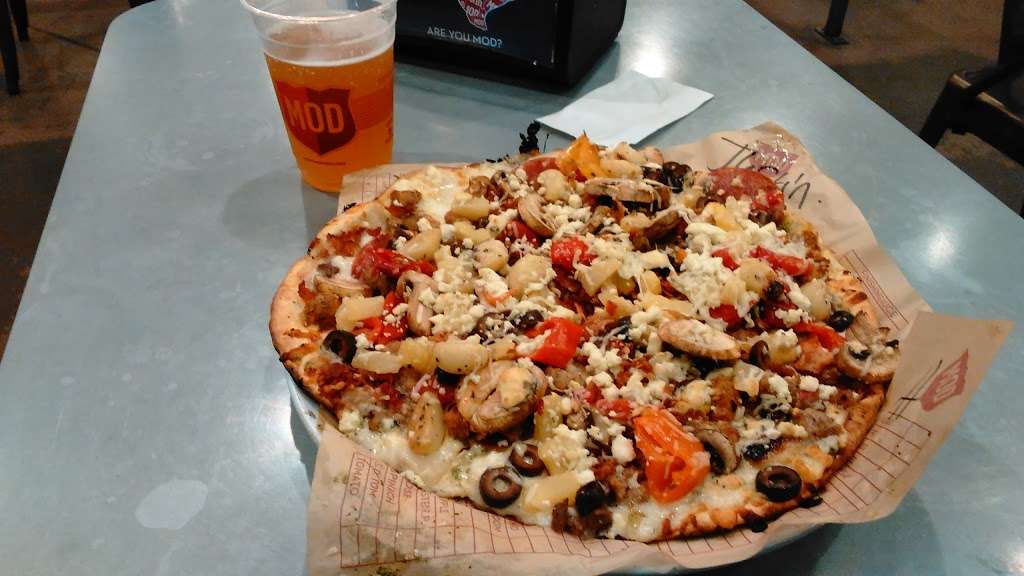 MOD Pizza | 2682 Pearland Pkwy #120, Pearland, TX 77581 | Phone: (281) 810-5998