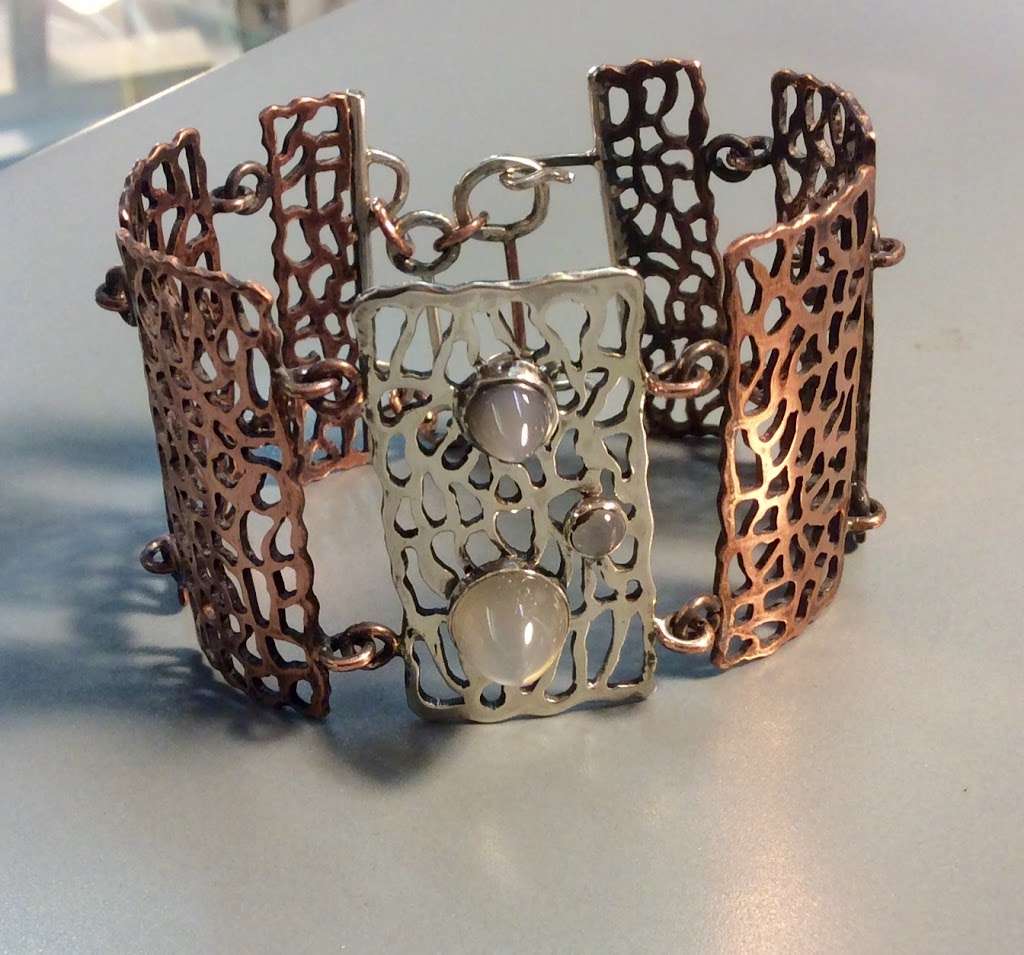 Lisa Scala Handmade Jewelry | 28 W Main St, Georgetown, MA 01833, USA | Phone: (978) 352-8614