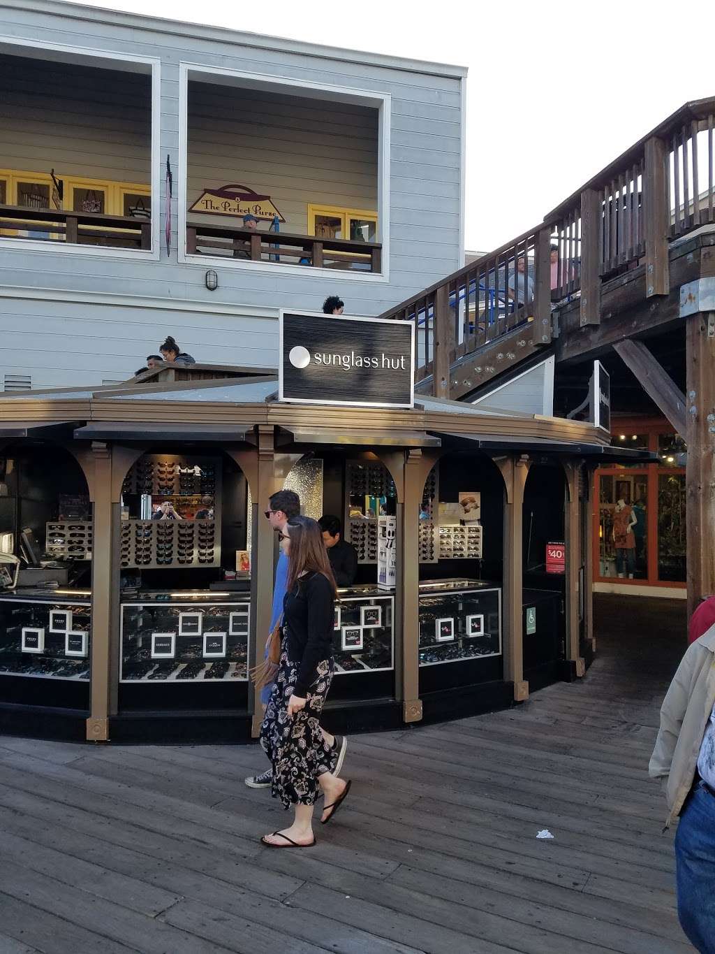 sunglass hut anchorage