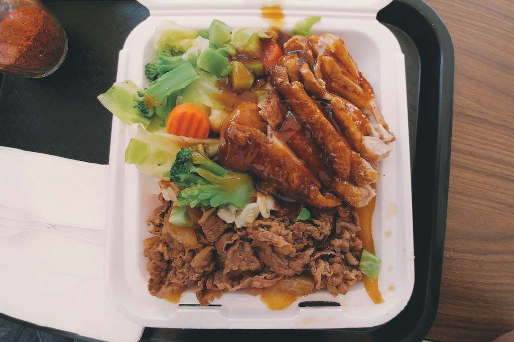 Yoshinoya | 38135 47th St E Suite B, Palmdale, CA 93552, USA | Phone: (661) 878-8109