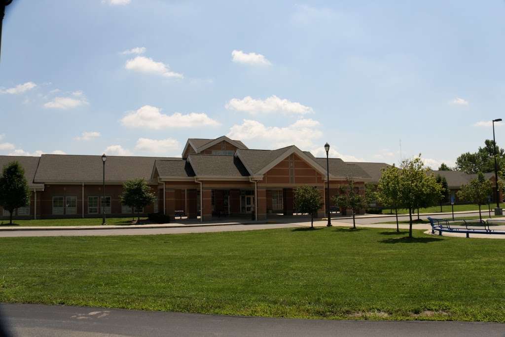 Custer Baker Intermediate School | 101 IN-44, Franklin, IN 46131, USA | Phone: (317) 346-8600
