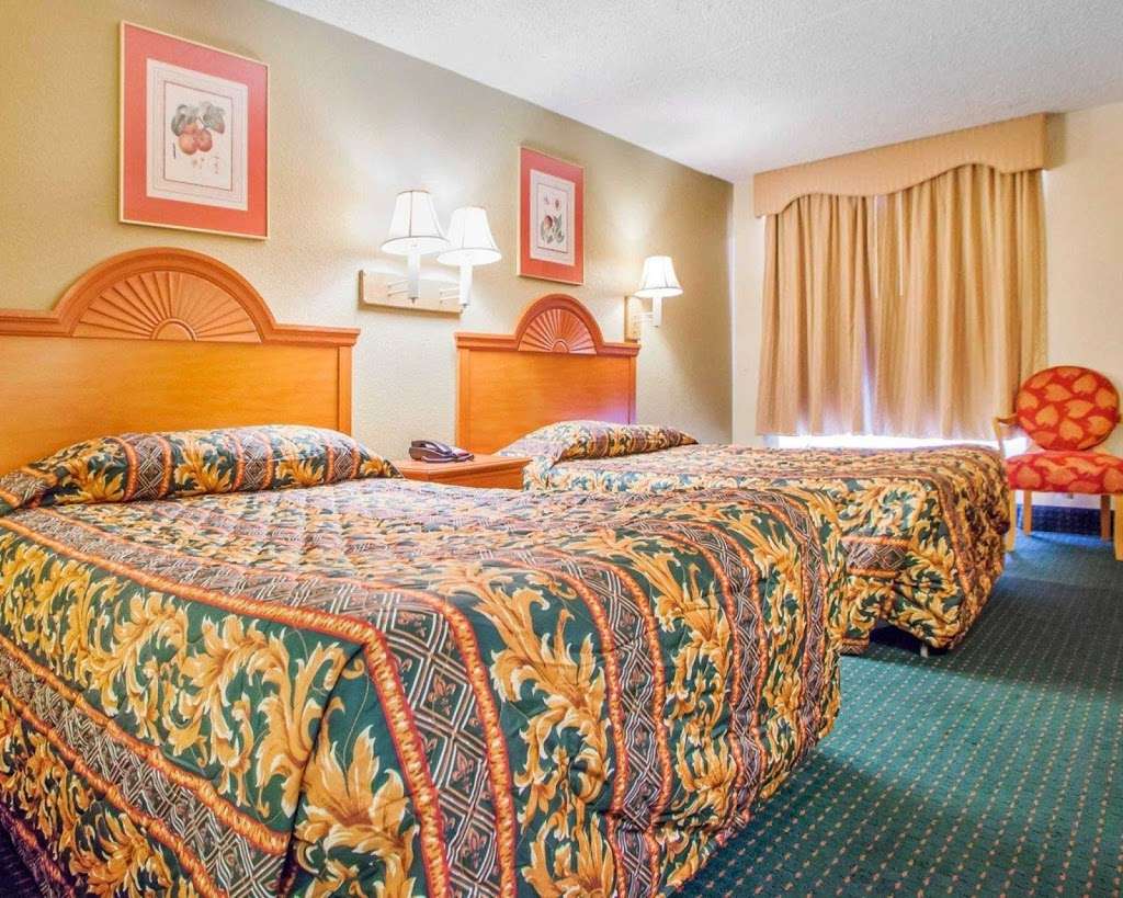 Rodeway Inn Mount Laurel Hwy 73 | 1132 NJ-73, Mt Laurel Township, NJ 08054, USA | Phone: (856) 656-2000