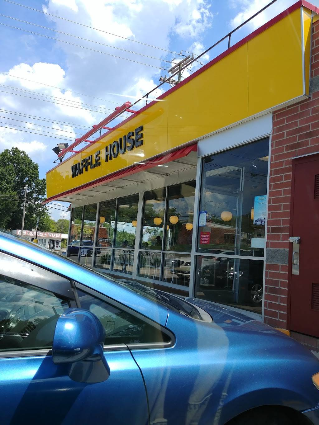 Waffle House | 3103 Clarksville Pike, Nashville, TN 37218, USA | Phone: (615) 259-1116
