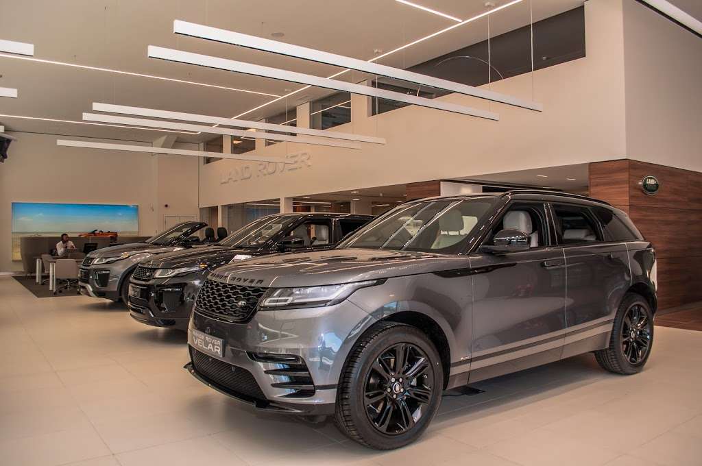 Harwoods Land Rover Edenbridge | Stanfords End, Hartfield Rd Edenbridge Kent TN8 5NG UK | Phone: (017) 328-63303