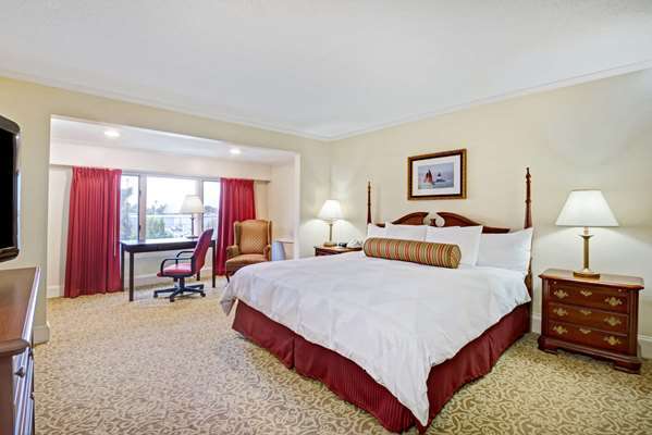 Ramada by Wyndham Seekonk Providence Area | 213 Taunton Ave, Seekonk, MA 02771, USA | Phone: (508) 336-8700