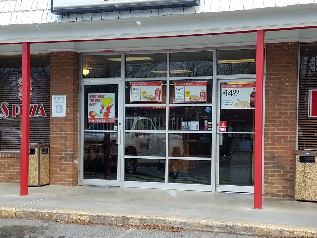 Foxs Pizza Den | 616 E Main St, Berryville, VA 22611, USA | Phone: (540) 955-3697