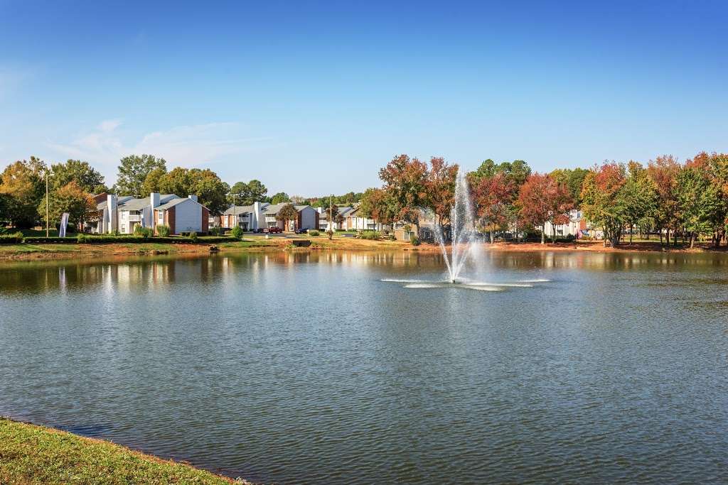 Green Rock Estates | 7259 Point Lake Dr, Charlotte, NC 28227 | Phone: (704) 568-8637