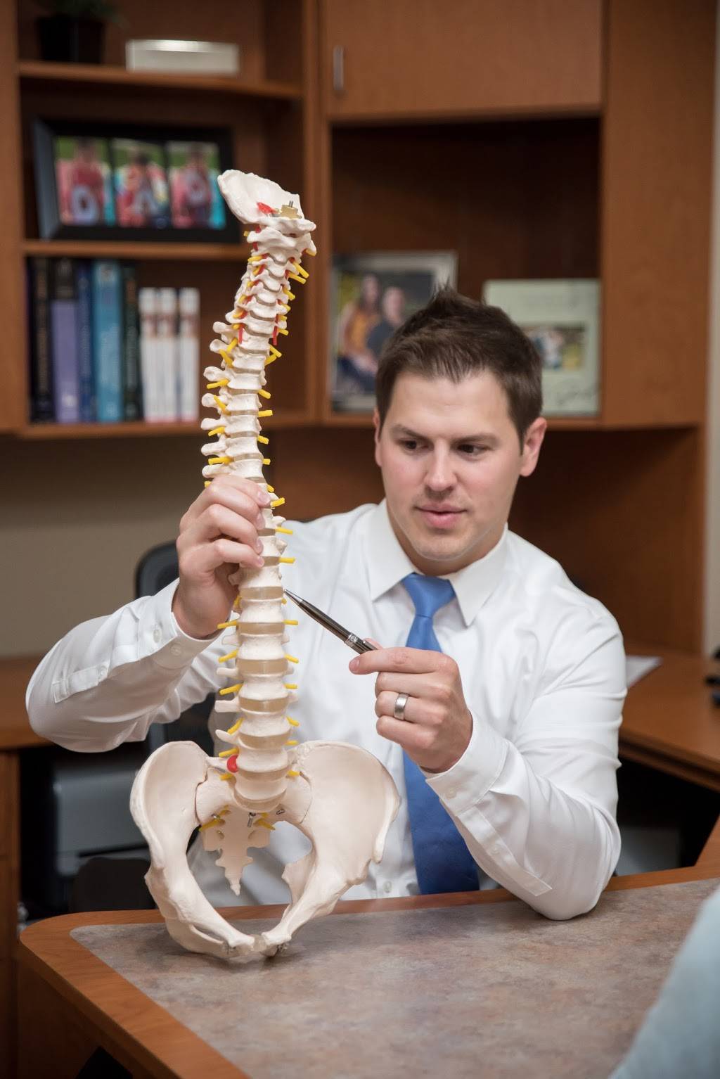 Advanced Chiropractic | 2485 Maplewood Dr Suite 215, Maplewood, MN 55109, USA | Phone: (651) 770-7938